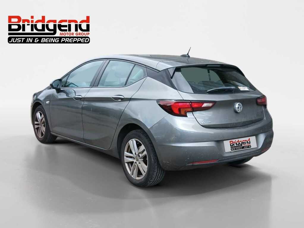 Vauxhall Astra 1.5 Turbo D Business Edition Nav Hatchback Grey #3