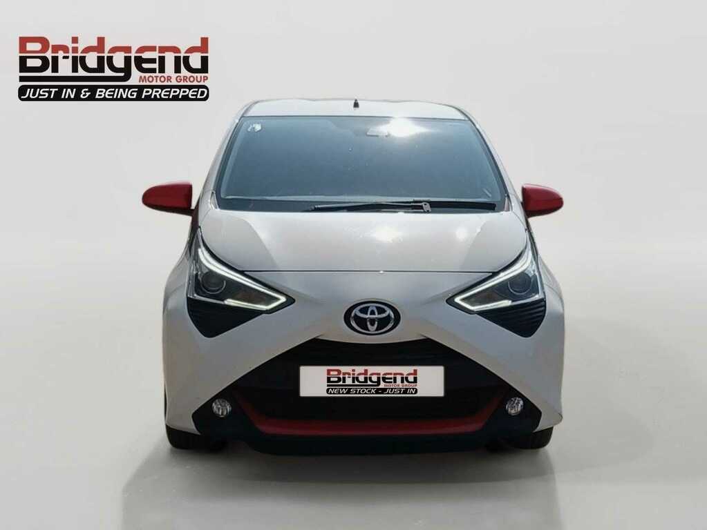 Toyota Aygo 1.0 Vvt-i X-trend Hatchback White