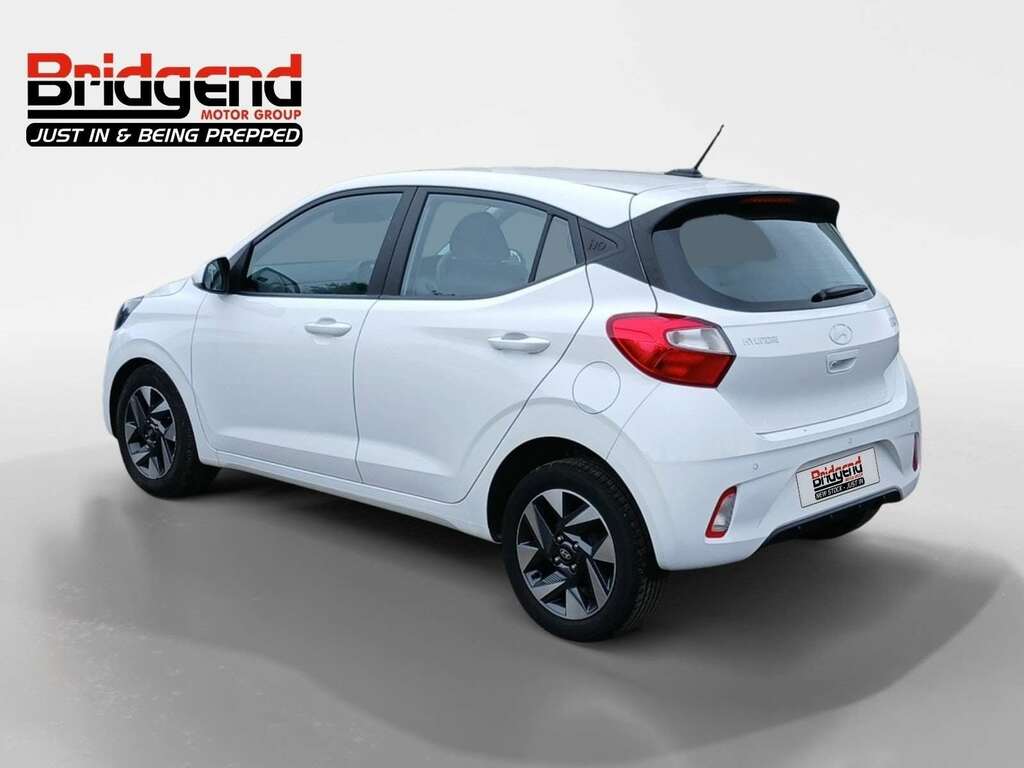 Hyundai I10 1.0 Advance Hatchback White #3