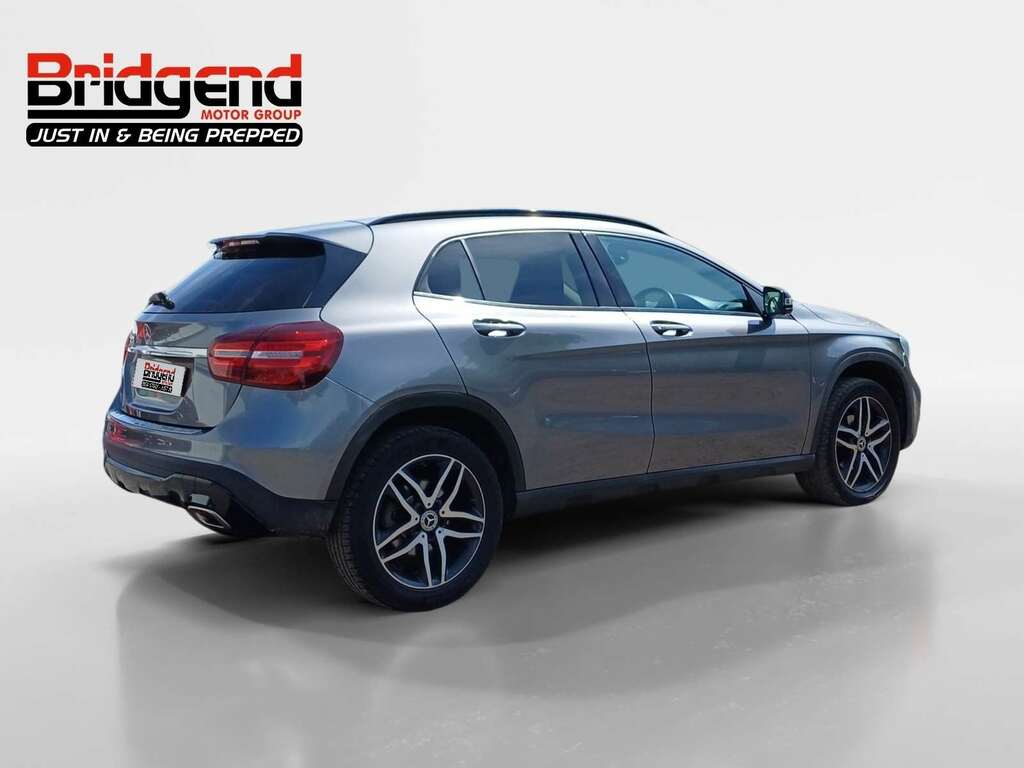 Mercedes-Benz GLA Class 1.6 Gla180 Urban Edition Suv Grey