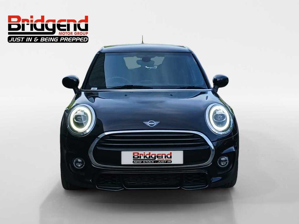 Mini Hatch 1.5 Cooper Sport Hatchback SF70YDU Black