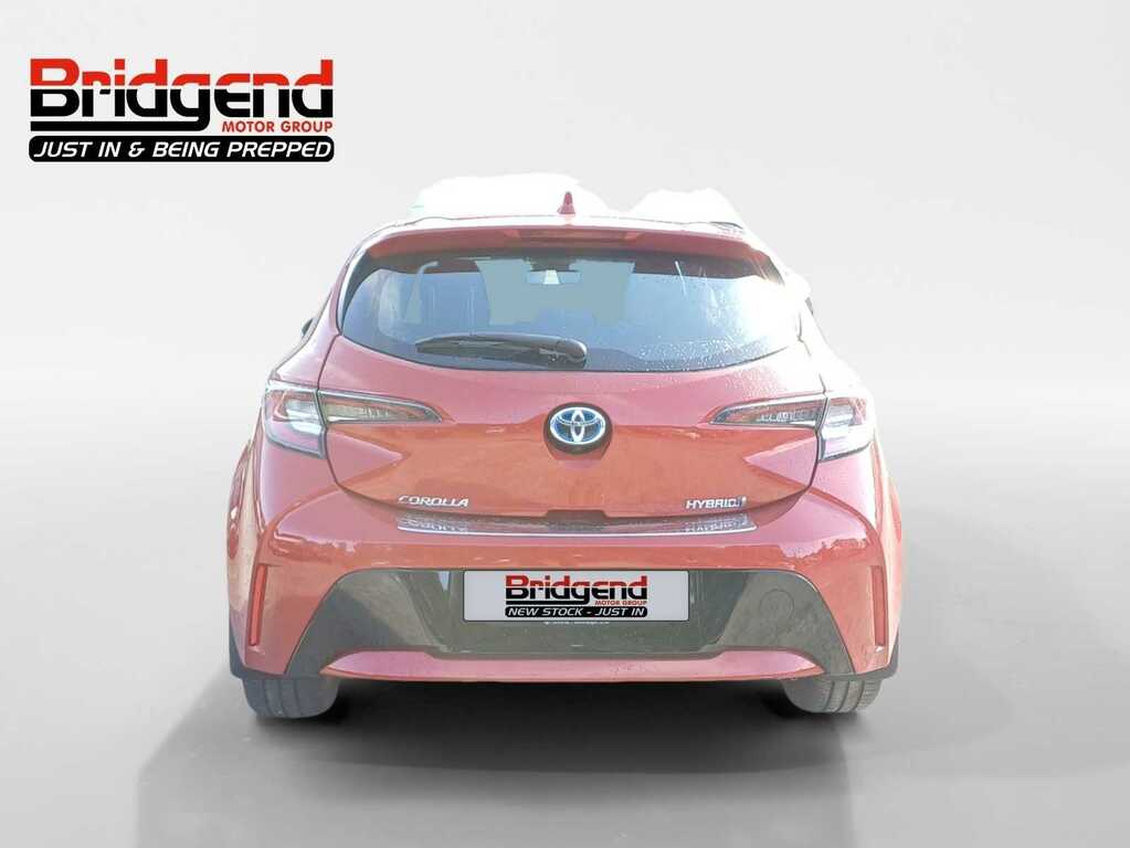 Toyota Corolla 1.8 Vvt-h Gpf Icon Tech Hatchback Red #2