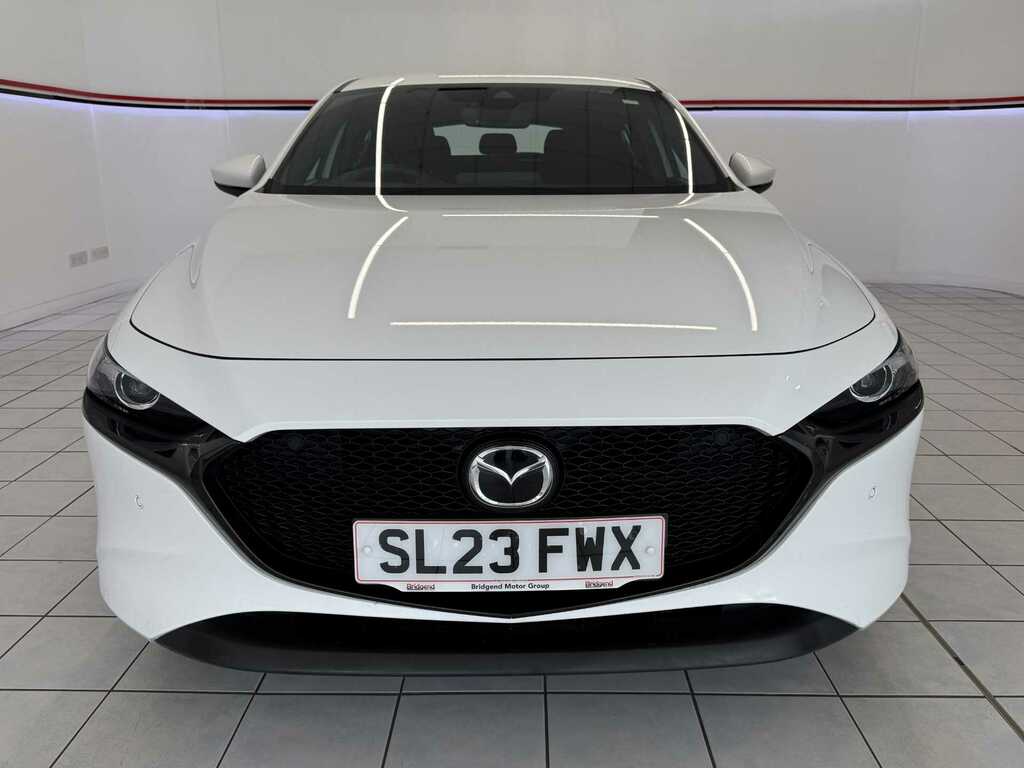 Mazda 3 2.0 E-skyactiv-g Mhev Se-l Lux Hatchback White