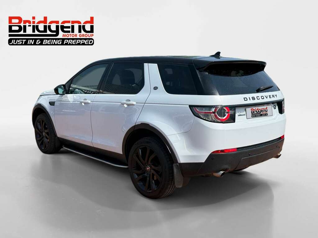 Land Rover Discovery Sport 2.0 Td4 Hse Luxury Suv 4Wd White #4