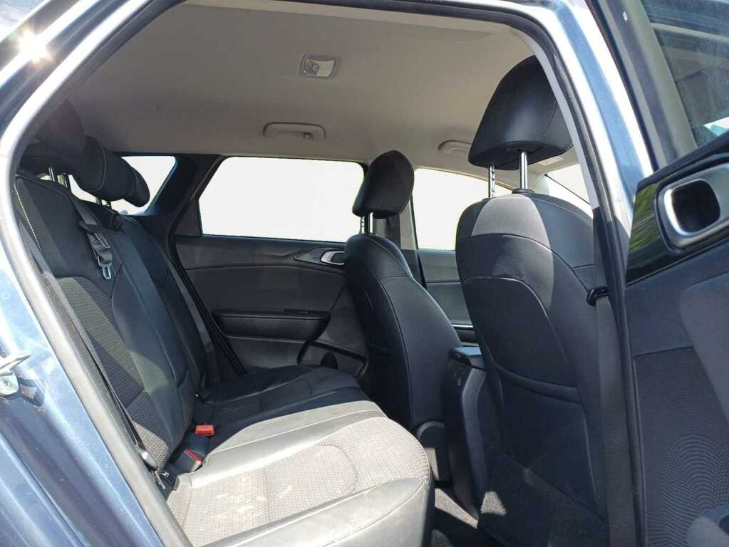 Kia Ceed 1.6 Crdi 3 Sportswagon Blue #6