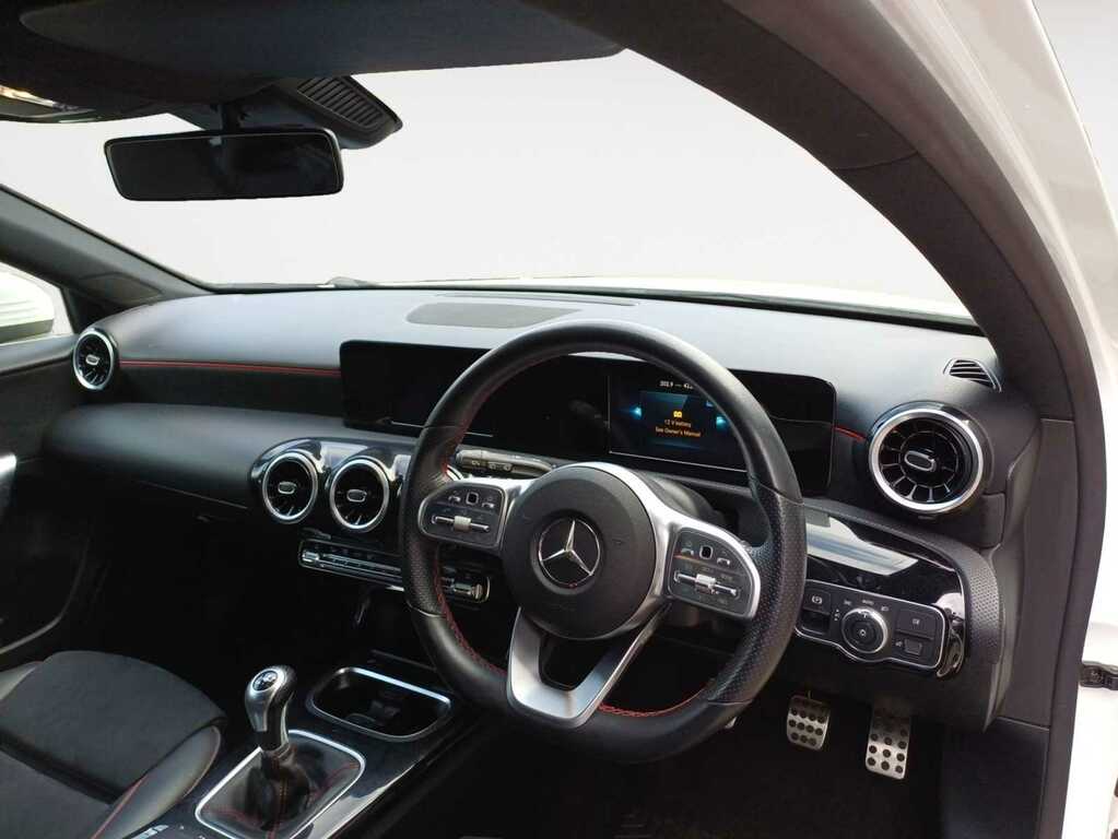 Mercedes-Benz A Class 1.3 A200 Amg Line Hatchback GF69SRO White #4