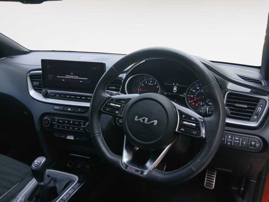 Kia Proceed 1.5 T-gdi Gt-line Shooting Brake Orange #5