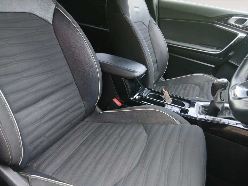 Kia Proceed 1.5 T-gdi Gt-line Shooting Brake Orange #4