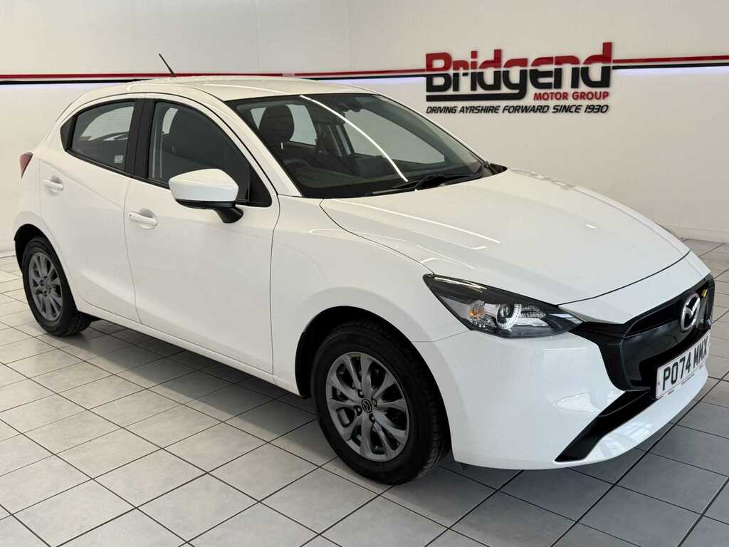 Mazda 2 1.5 Skyactiv-g Centre-line Hatchback PO74MMX White #2