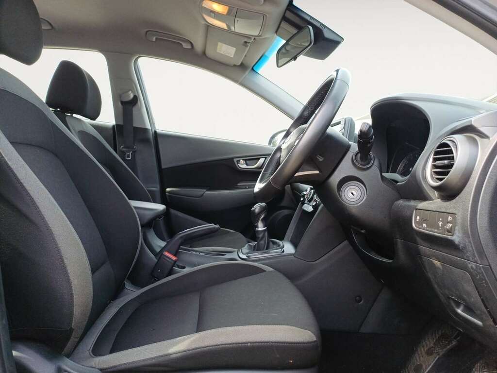 Hyundai Kona 1.0 T-gdi Se Suv Grey #5