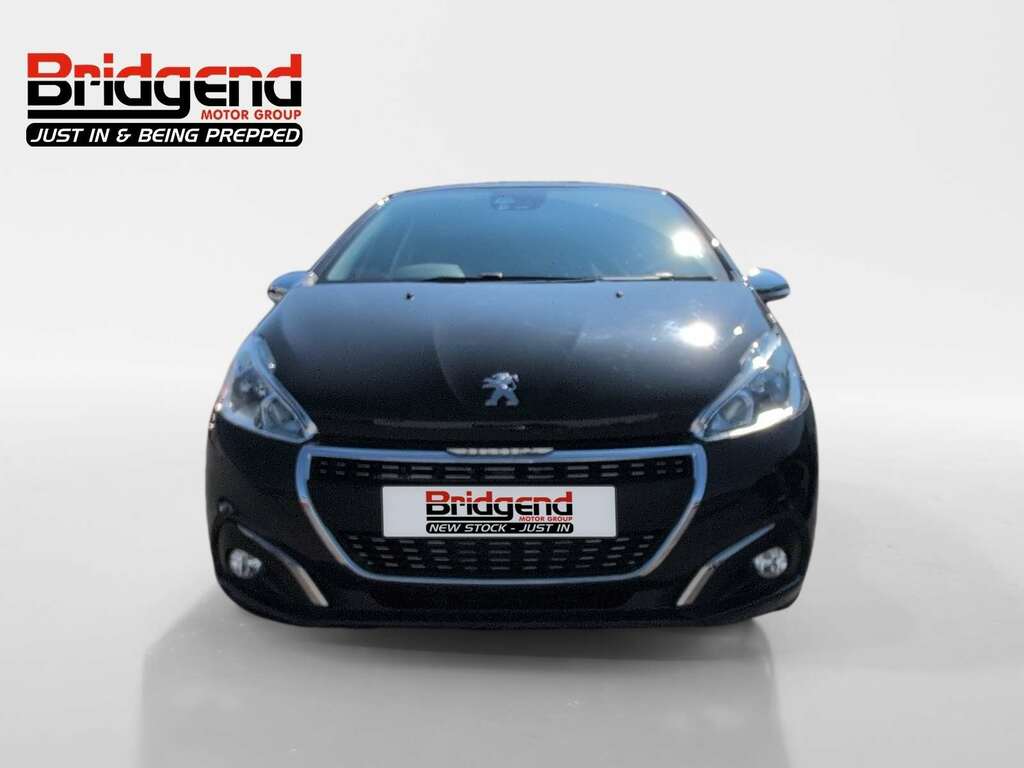 Peugeot 208 1.2 Puretech Tech Edition Hatchback Grey