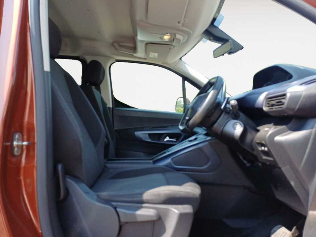 Peugeot Rifter 1.2 Puretech 130 Allure Eat8 5 Seats Brown #3