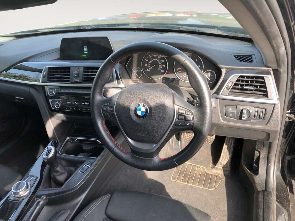 BMW 3 Series 320D Xdrive M Sport Shadow Edition Step Black #3