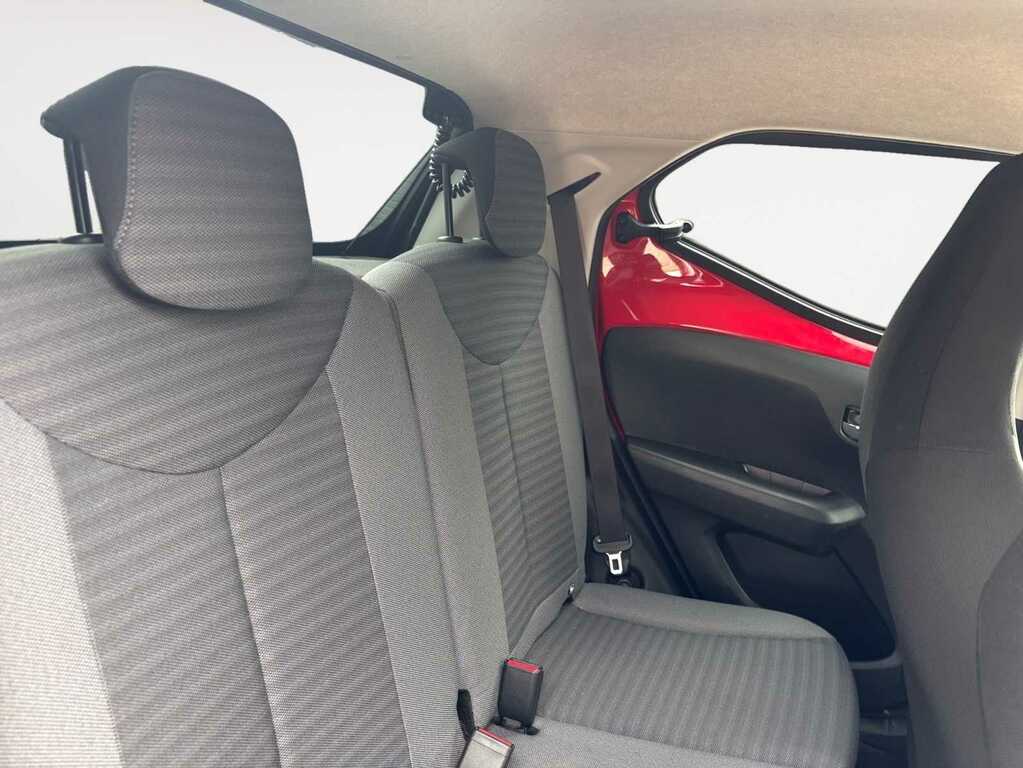 Toyota Aygo 1.0 Vvt-i X-trend Hatchback Red #6