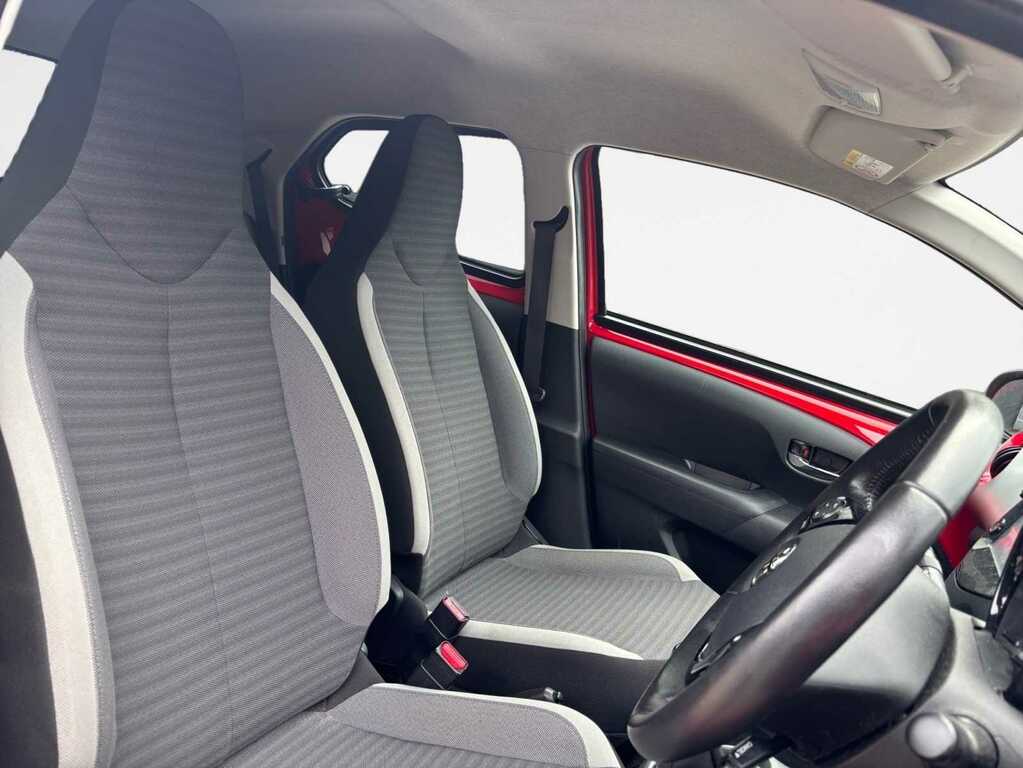 Toyota Aygo 1.0 Vvt-i X-trend Hatchback Red #5