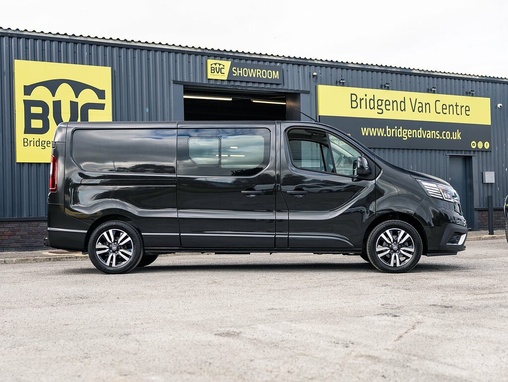 Renault Trafic Ll30 2.0 Dci Blue 170 Bhp Sport Crew Van L2 H1 Eu Black #6