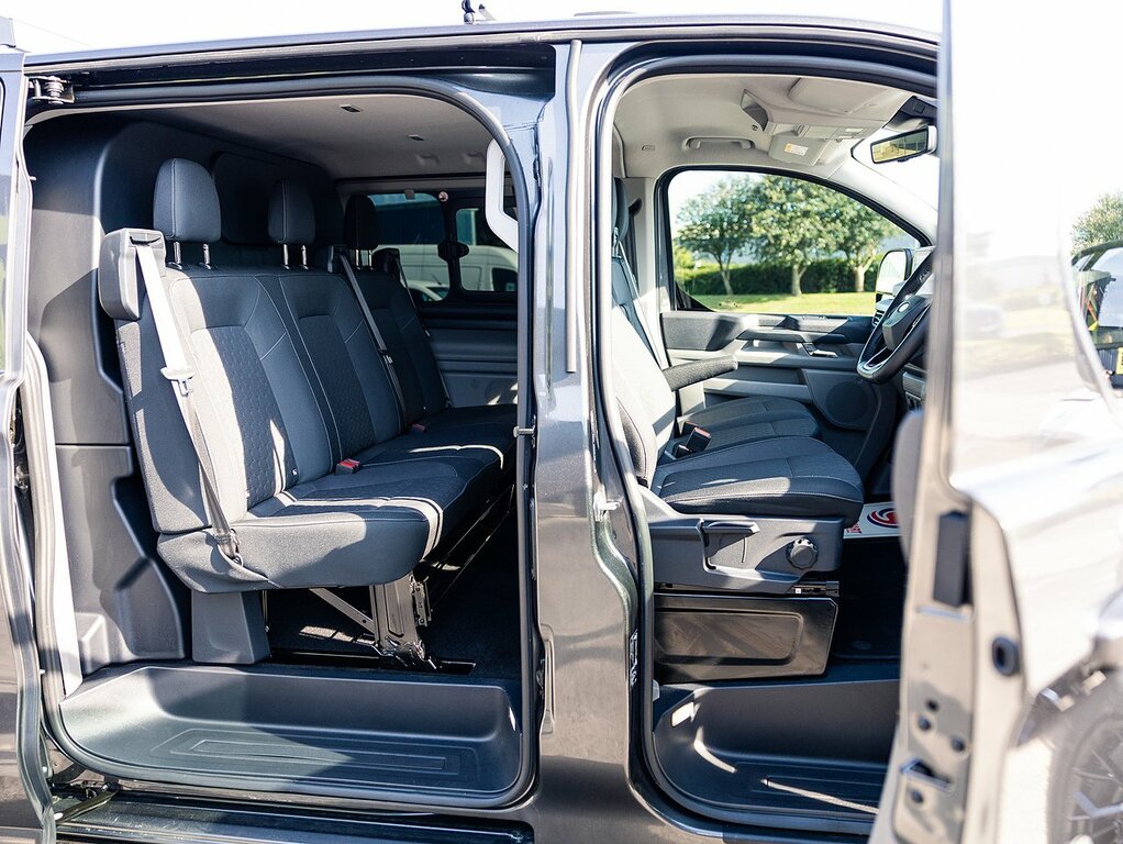 Ford Transit Custom Signature 320 2.0 Ecoblue 170 Bhp L2 Lwb Limited 6 Grey #2
