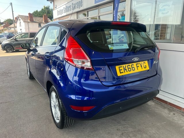 Ford Fiesta Zetec Hatchback EK66FYG Blue #3