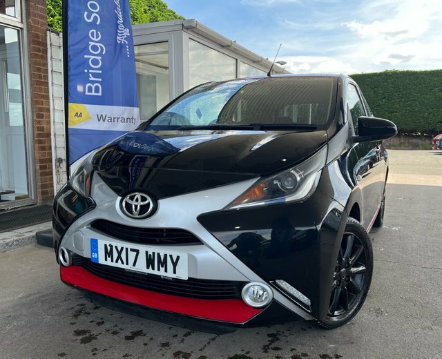 Toyota Aygo Vvt-i X-press Hatchback Black