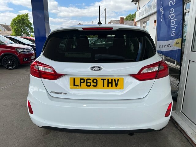 Ford Fiesta Ti-vct Trend Hatchback White #4