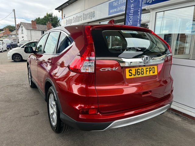 Honda Cr-V I-dtec S Navi Suv Red #3