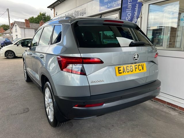 Skoda Karoq Tsi Act Se L EA68FCV Grey #3