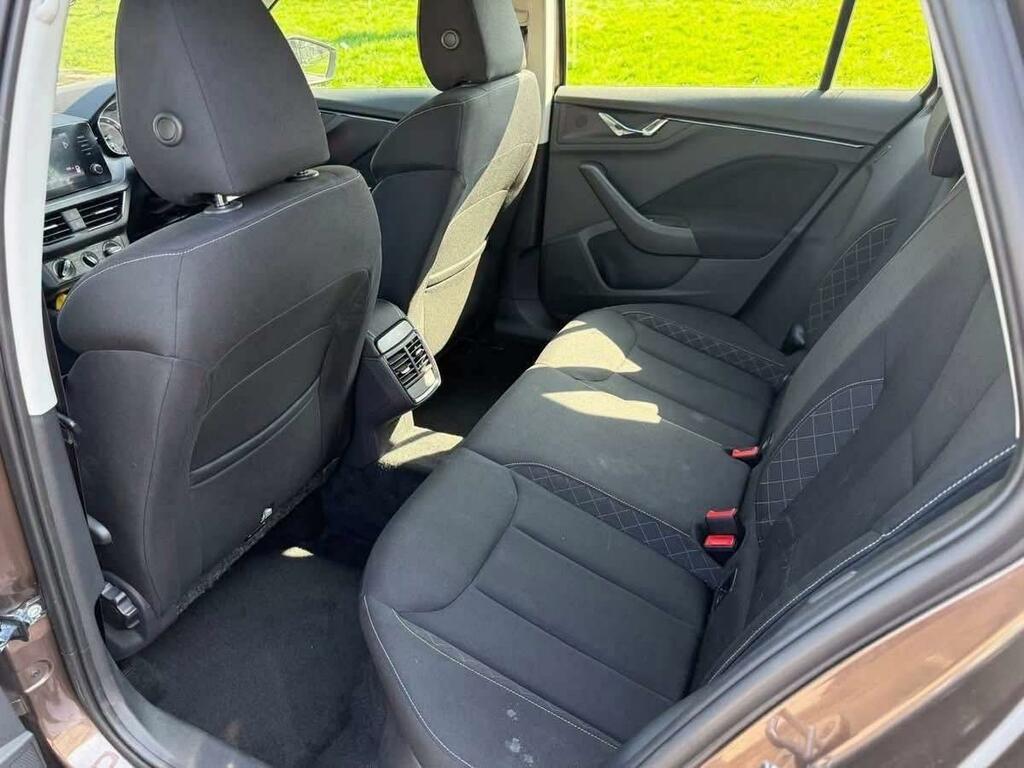 Skoda Kamiq Se Tsi Brown #5