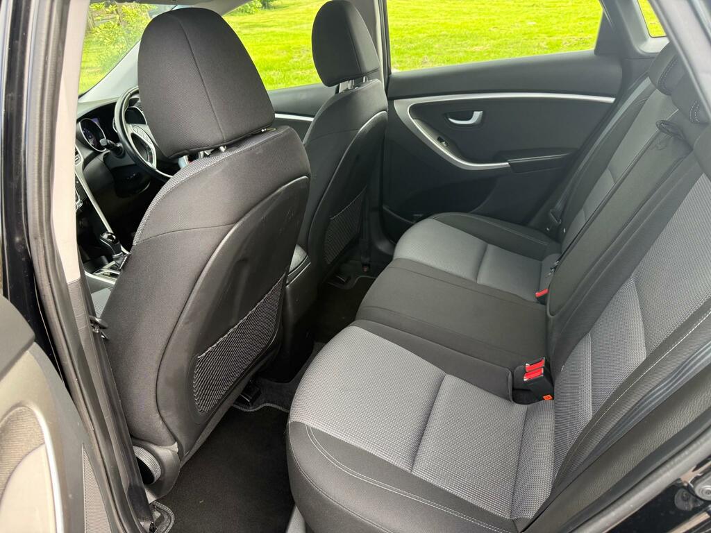 Hyundai I30 Se Nav Blue Drive Crdi Black #5