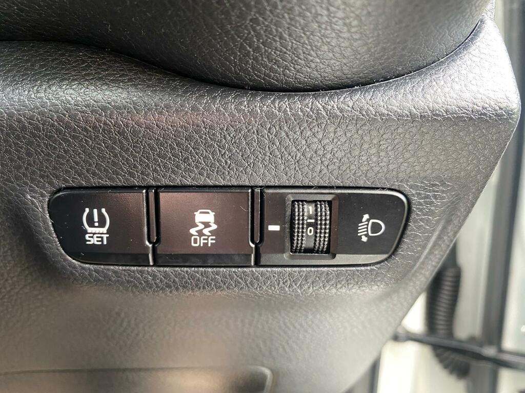 Kia Picanto Gt-line S PK17GYY White #6