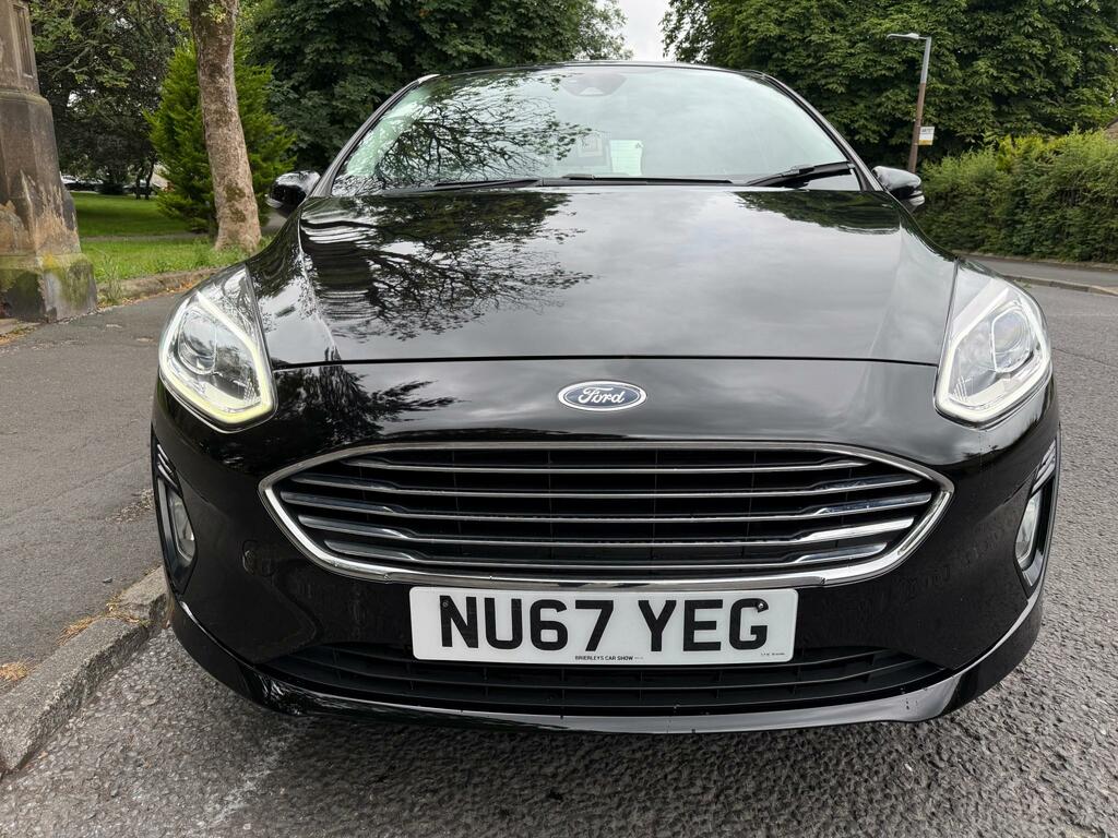 Ford Fiesta Zetec T Black #2