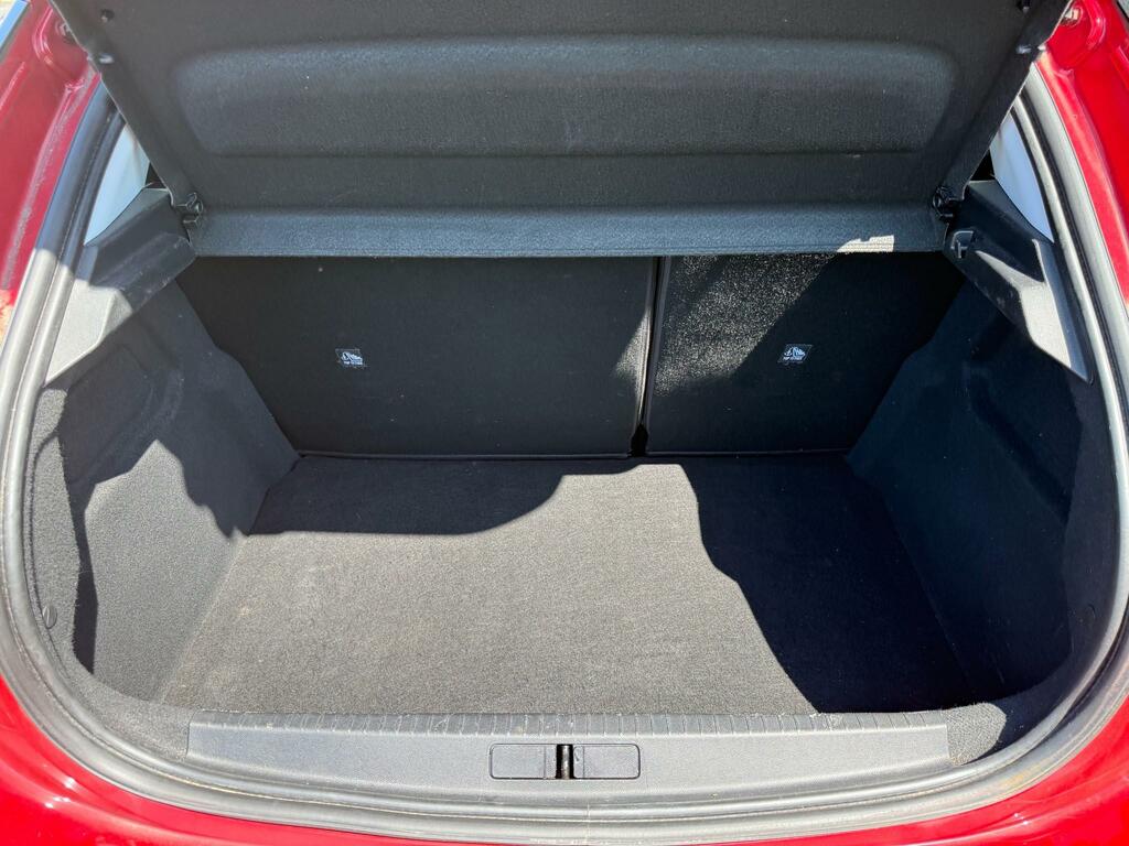 Vauxhall Corsa Se YE20RGV Red #6