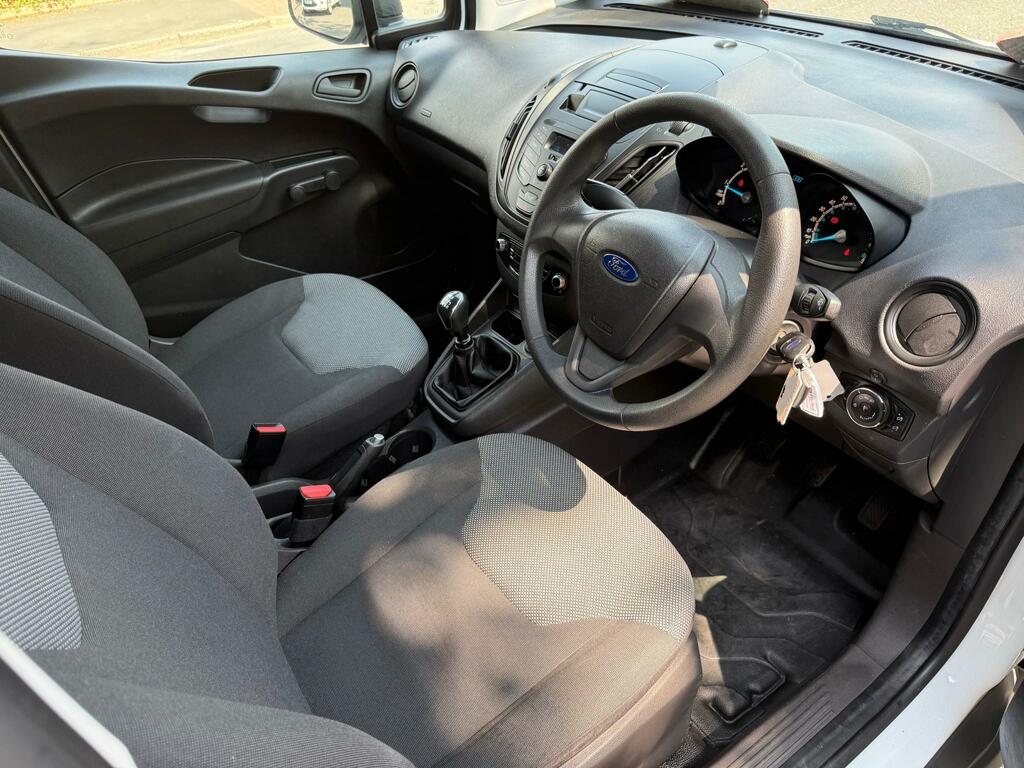 Ford Transit Courier Base Tdci White #4