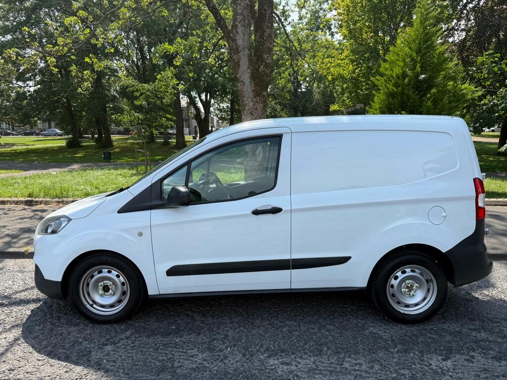 Ford Transit Courier 1.5 Tdci 100Ps Limited Van 6 Speed Grey #17