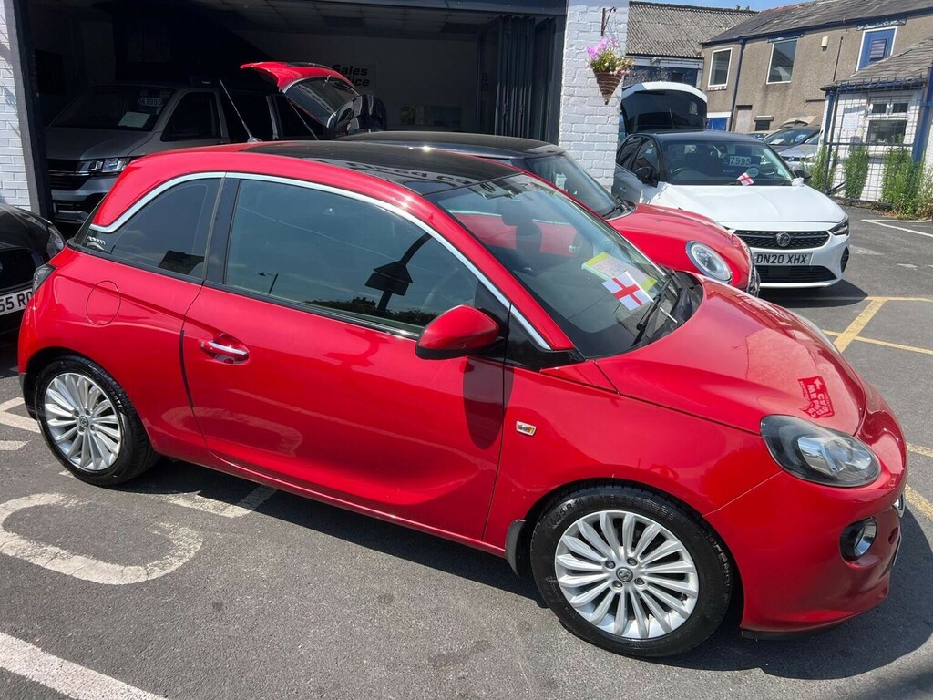 Vauxhall Adam Hatchback 1.4 16V Glam Euro 5 201464 Red