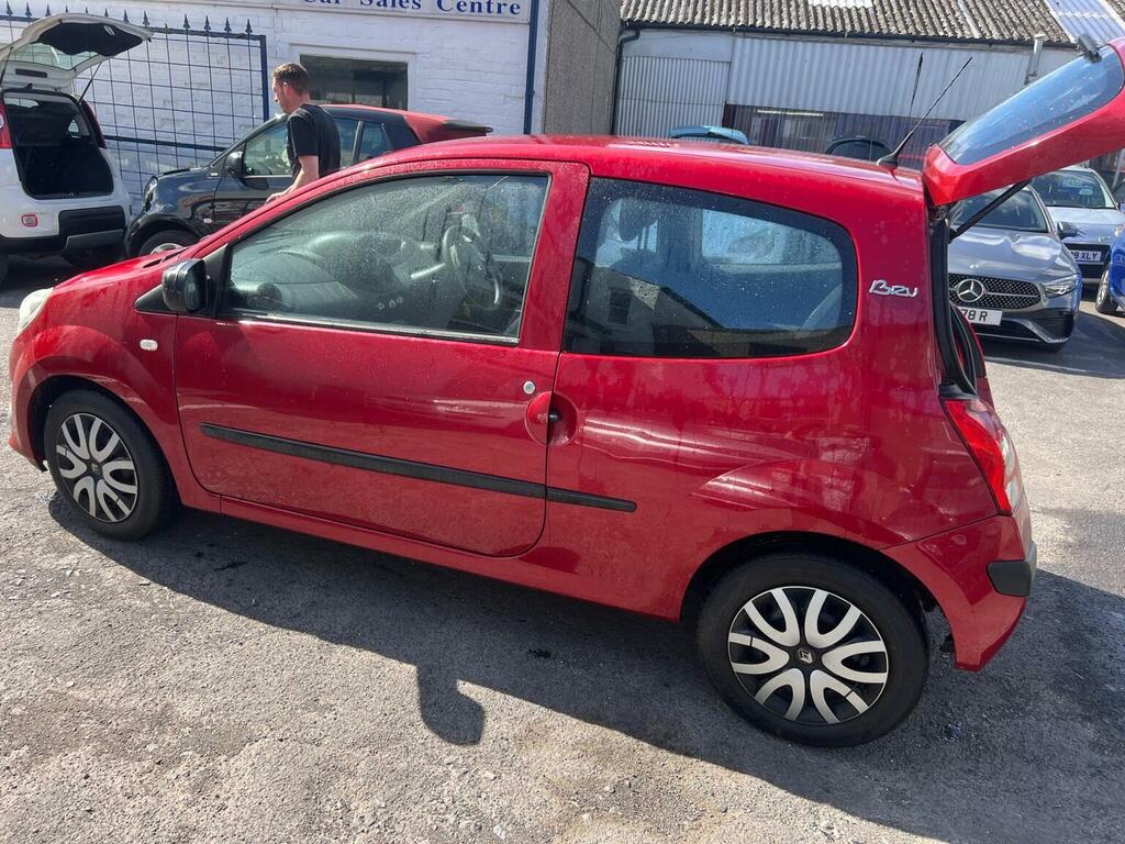 Renault Twingo Hatchback 1.2 16V Bizu Euro 5 201111 Red #4