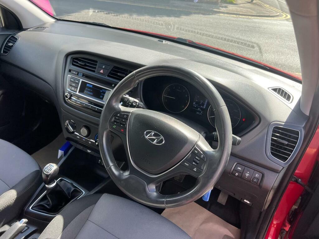 Hyundai I20 1.2 Se Euro 6 Red #3