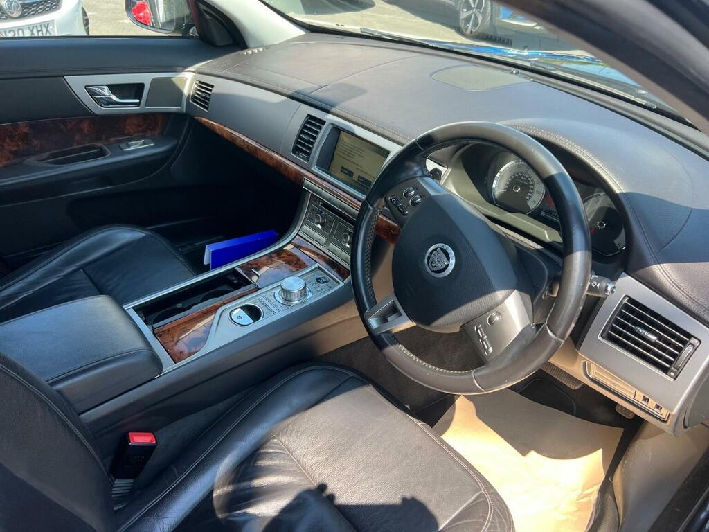 Jaguar XF Saloon 3.0D V6 Premium Luxury Euro 5 201 Black #20
