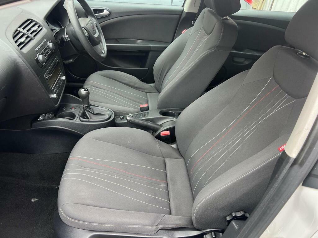 Seat Leon Seat Hatchback 1.6 Tdi Cr Se Copa Dsg Grey #23