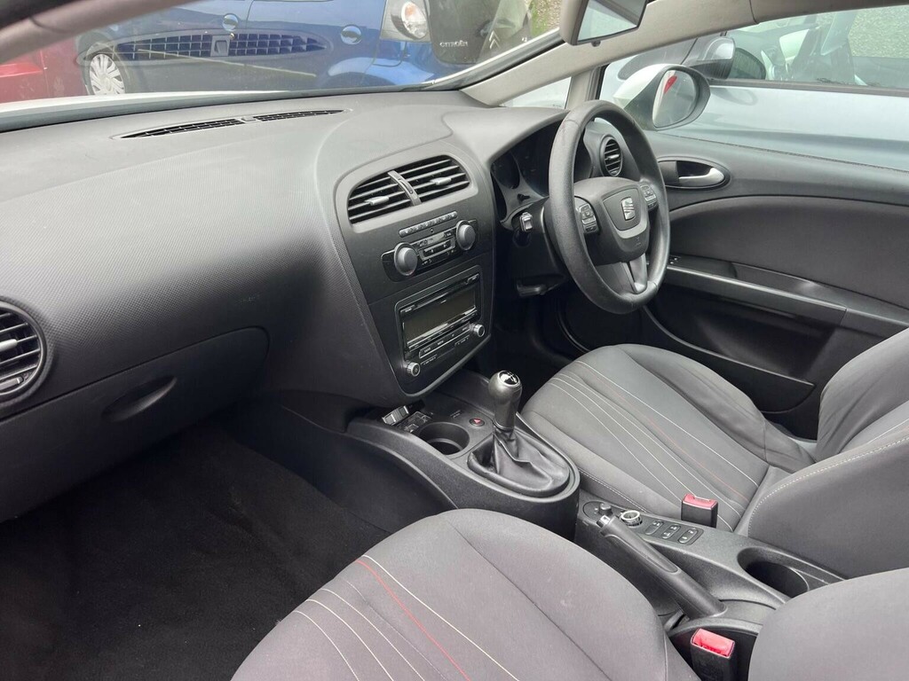 Seat Leon Seat Hatchback 1.6 Tdi Cr Se Copa Dsg Grey #8