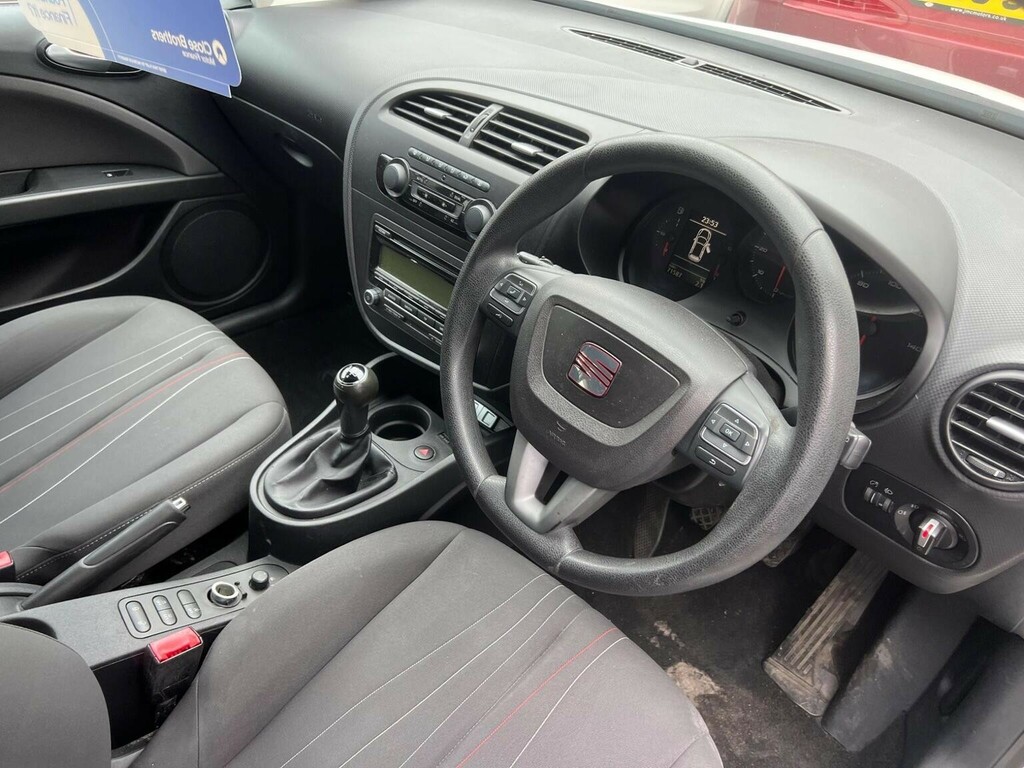 Seat Leon Seat Hatchback 1.6 Tdi Cr Se Copa Dsg Grey #9