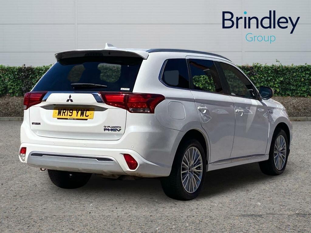 Mitsubishi Outlander 2.0 Mivec Juro Cvt 4Wd Euro 6 Ss Red #8