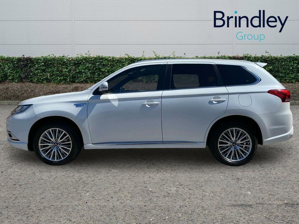 Mitsubishi Outlander 2.4H Twinmotor 13.8Kwh 4H Suv Plug-in H White #5
