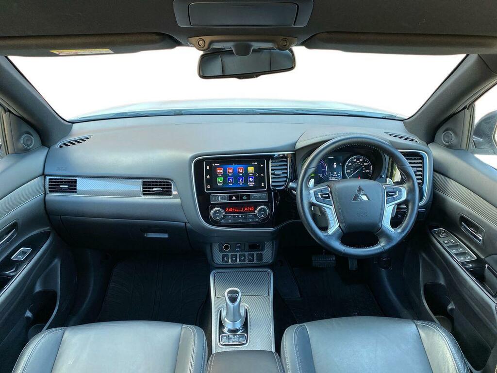 Mitsubishi Outlander 2.0 Mivec Juro Cvt 4Wd Euro 6 Ss Red #10