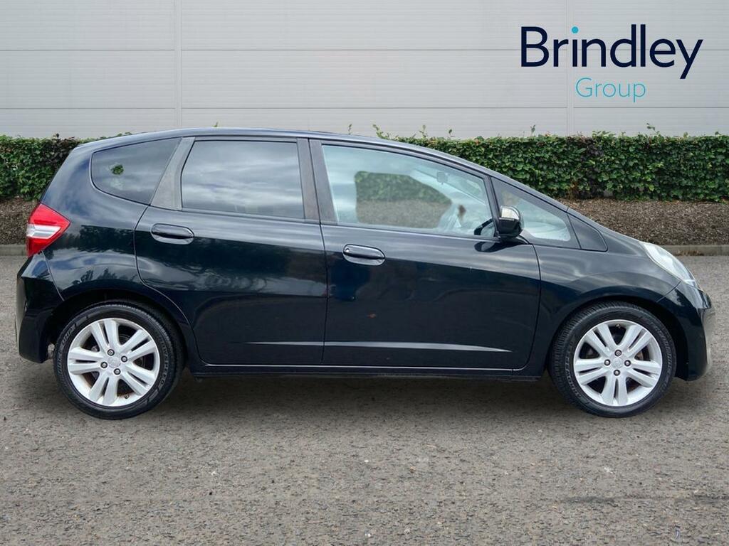Honda Jazz 1.4 I-vtec Es Plus Hatchback Cvt Euro 5 DV15ZXL Black #6