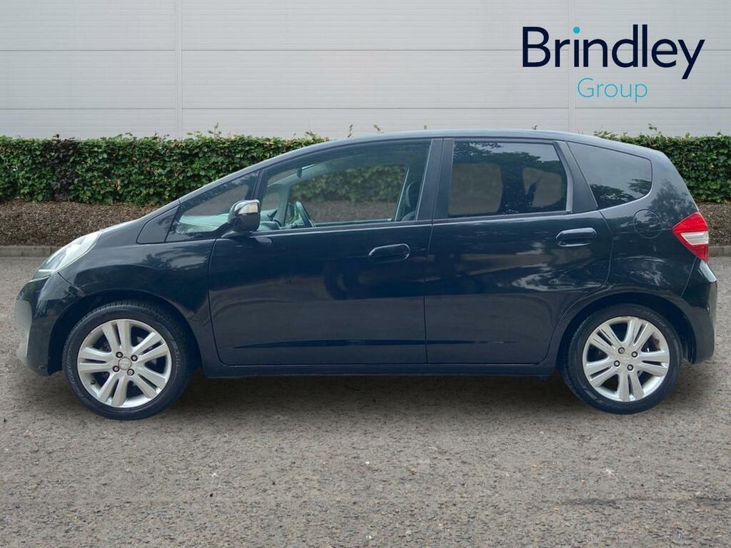 Honda Jazz 1.4 I-vtec Es Plus Hatchback Cvt Euro 5 DV15ZXL Black #5