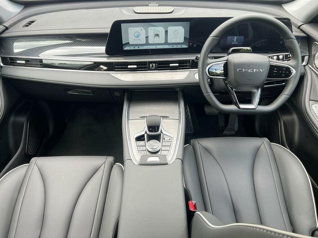 Chery Tiggo 7 1.5T 18.4Kwh Summit Suv Plug In Hybrid White #10