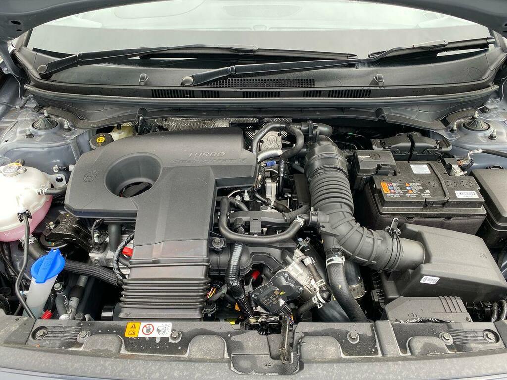 Hyundai Bayon 1.0 T-gdi Black Line Euro 6 Ss Red #18
