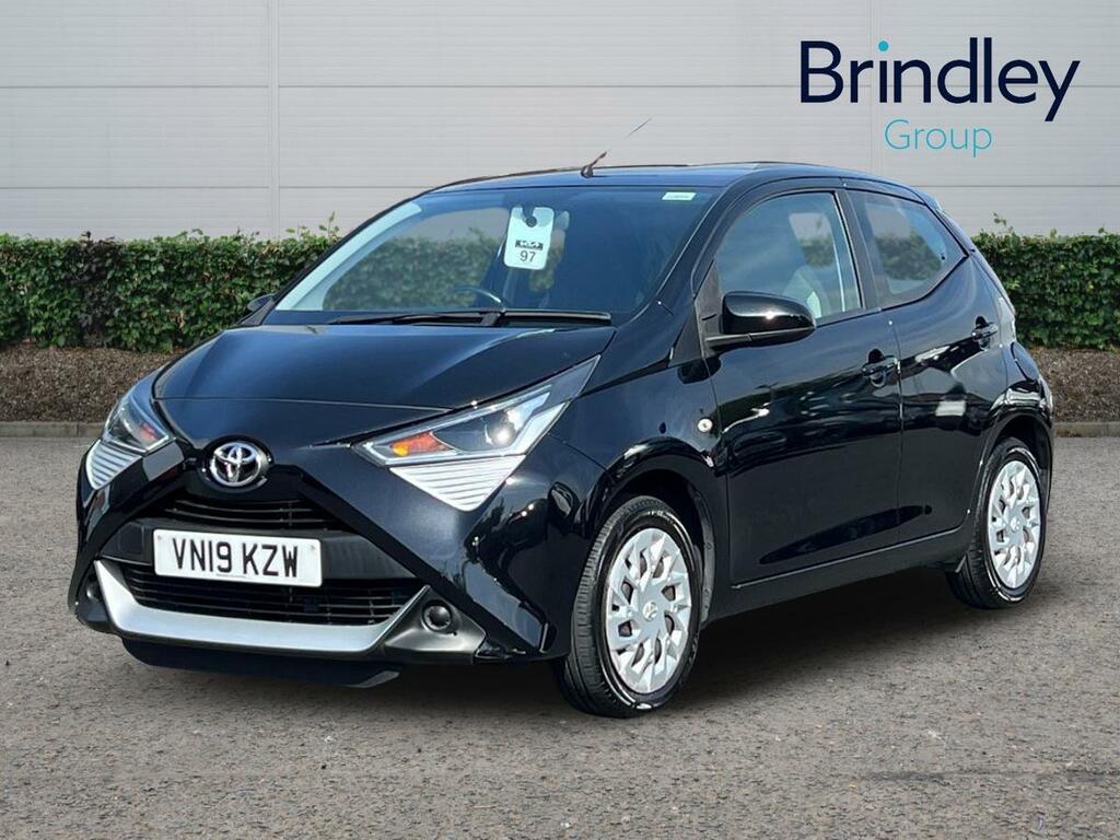 Toyota Aygo 1.0 Vvt-i X-play Hatchback Euro Black #2