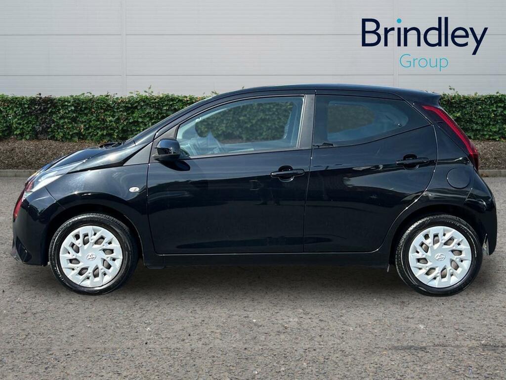 Toyota Aygo 1.0 Vvt-i X-play Hatchback Euro Black #5