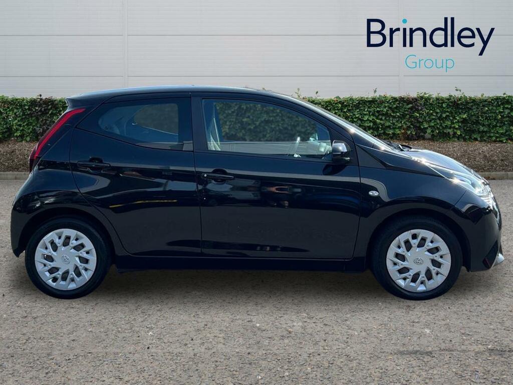 Toyota Aygo 1.0 Vvt-i X-play Hatchback Euro Black #6